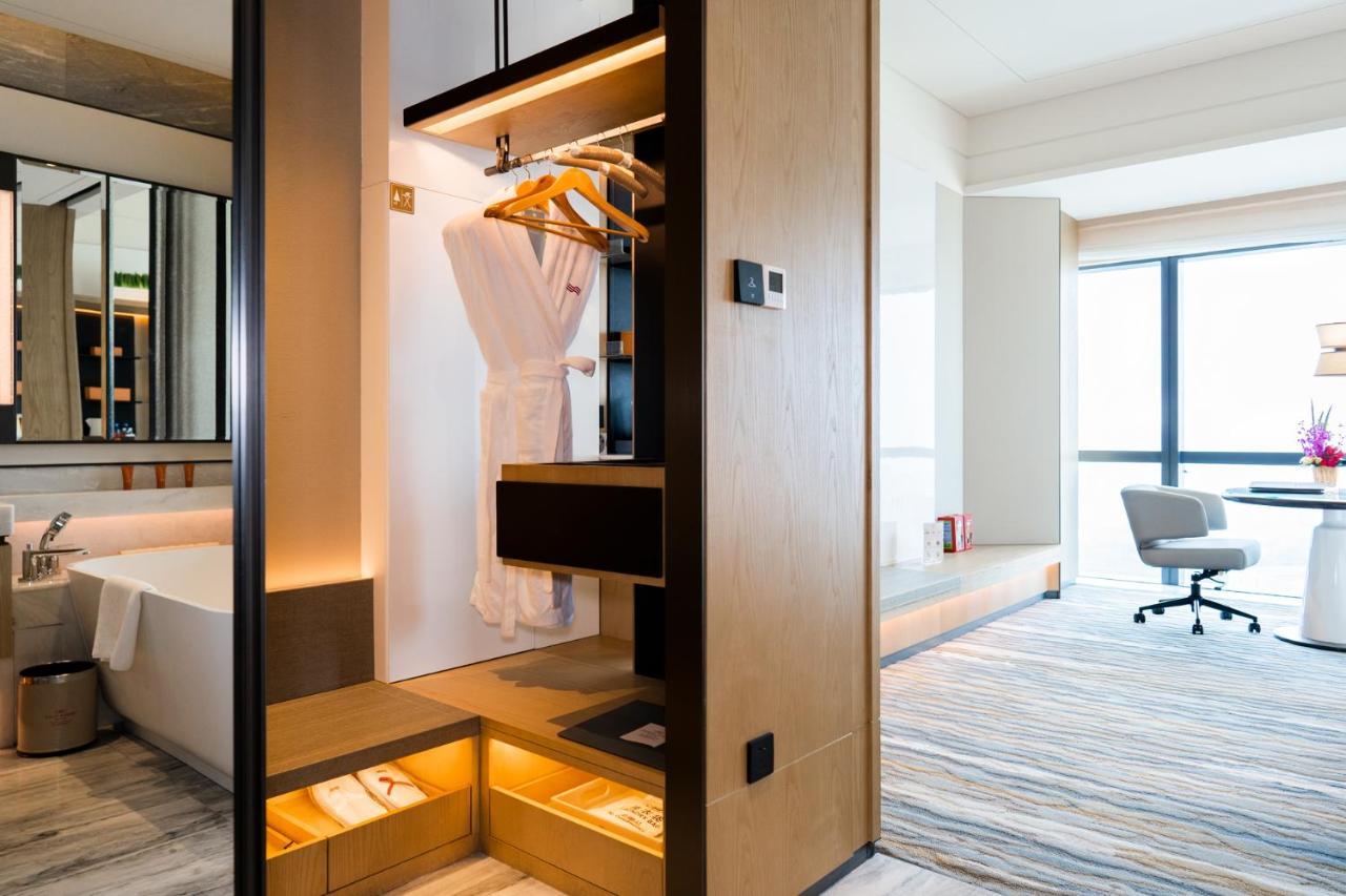 Crowne Plaza Shenzhen Nanshan By Ihg Exterior photo